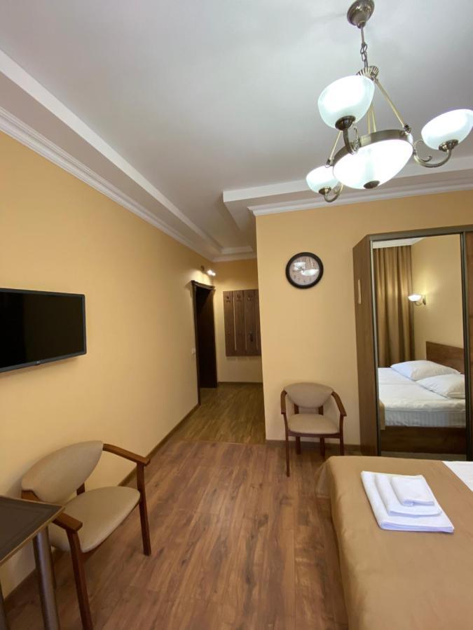 Hotel Сонячна Соната Poljana Exterior foto